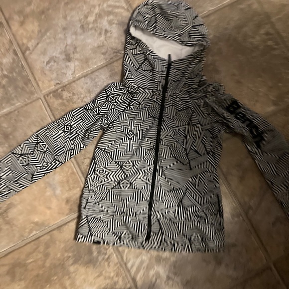 Bench hooded zip up black &white pattern - Picture 5 of 5